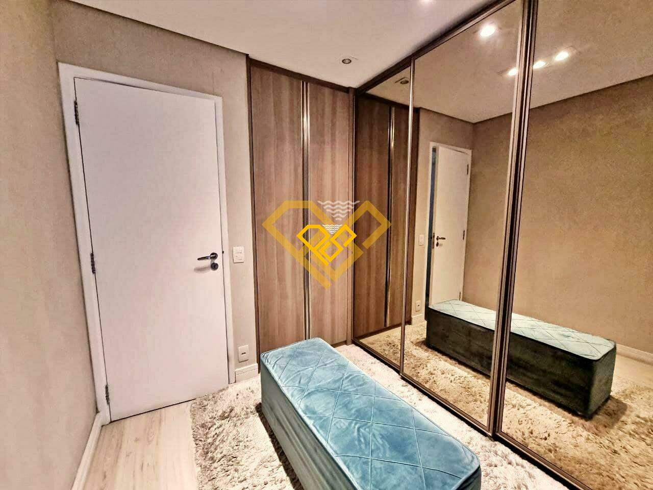 Apartamento à venda no Ponta da Praia: 