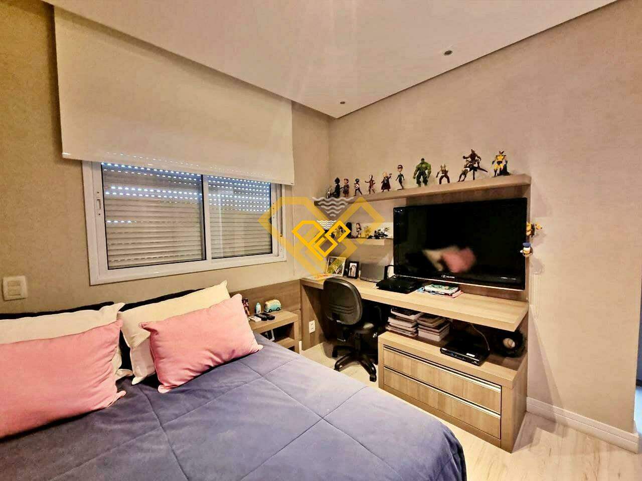 Apartamento à venda no Ponta da Praia: 