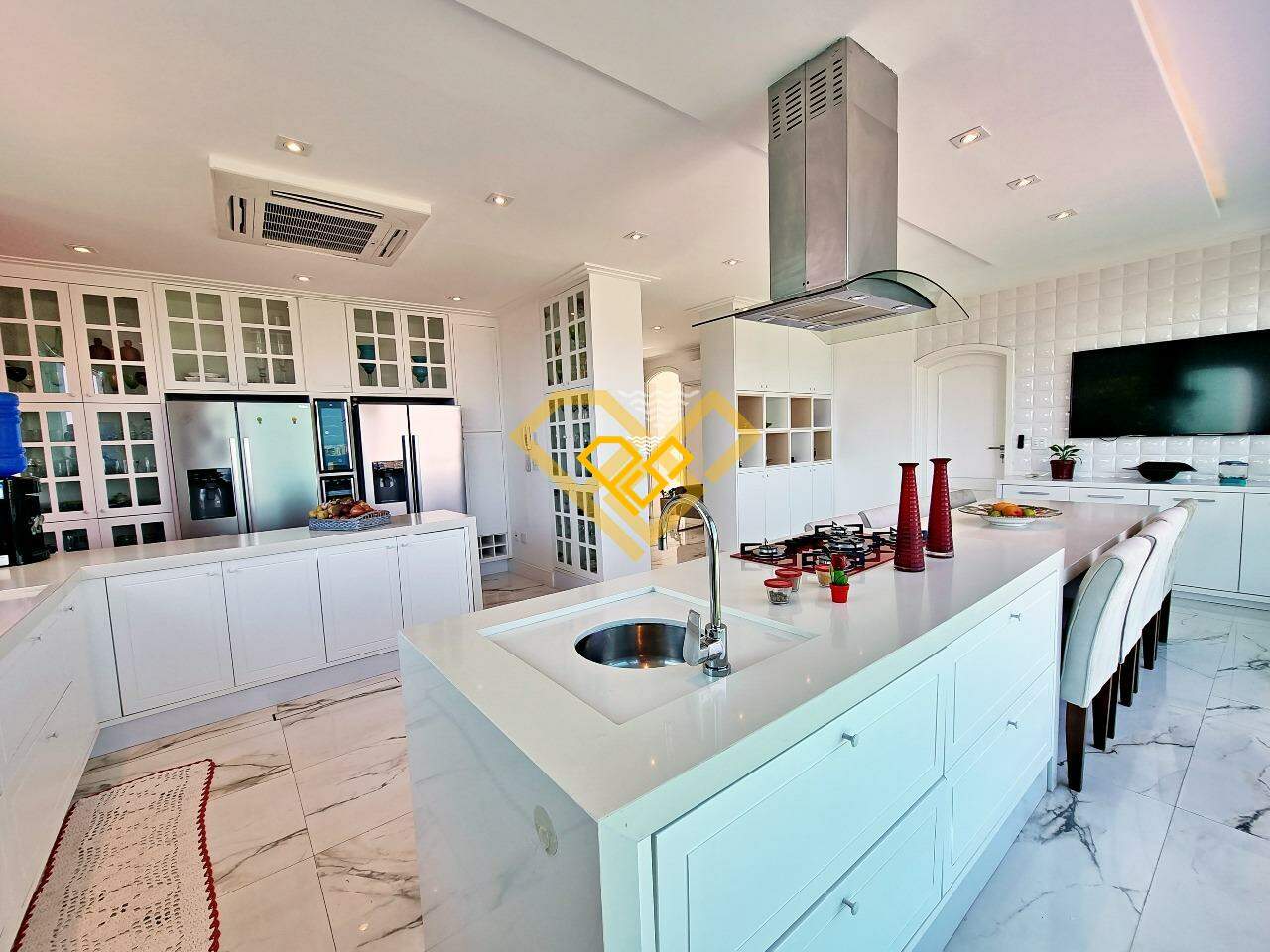 Casa à venda no Santa Terezinha: cozinha