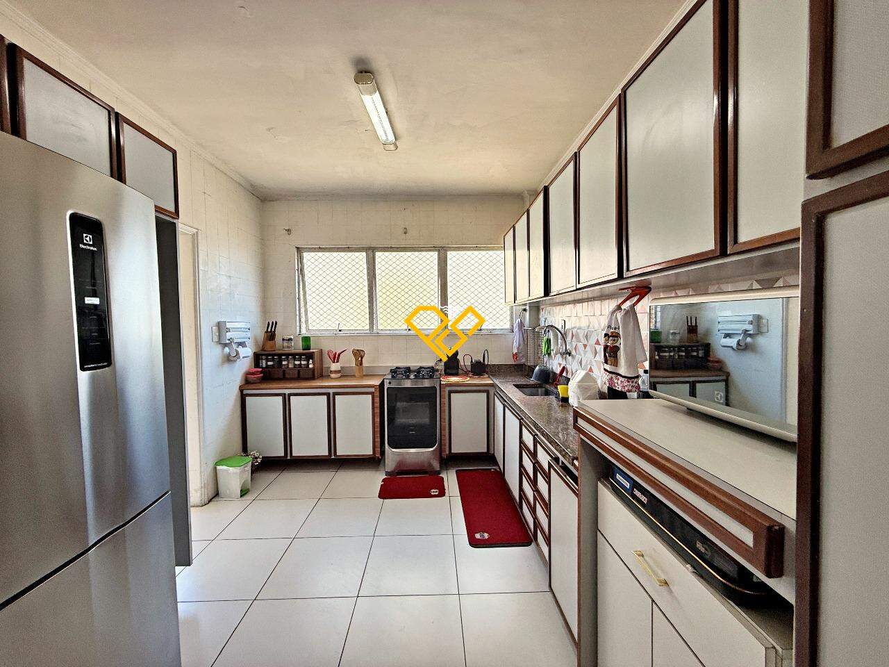Cobertura à venda no Gonzaga: Cozinha