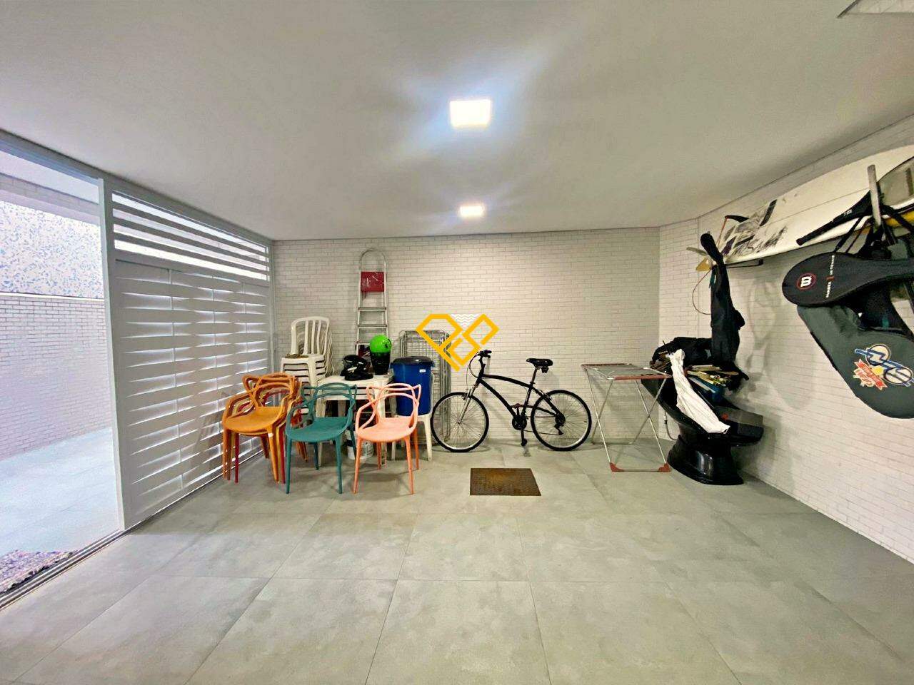 Casa à venda no Campo Grande: Garagem