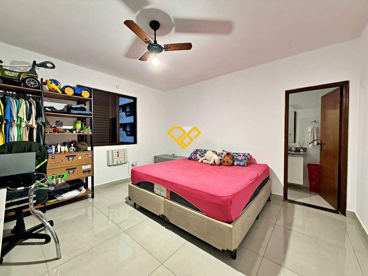 Apartamento à venda no Boqueirão: Dormitório 1 - suíte