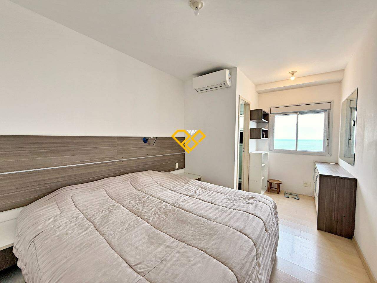 Apartamento à venda no José Menino: Closet Dormitório 4 - suíte