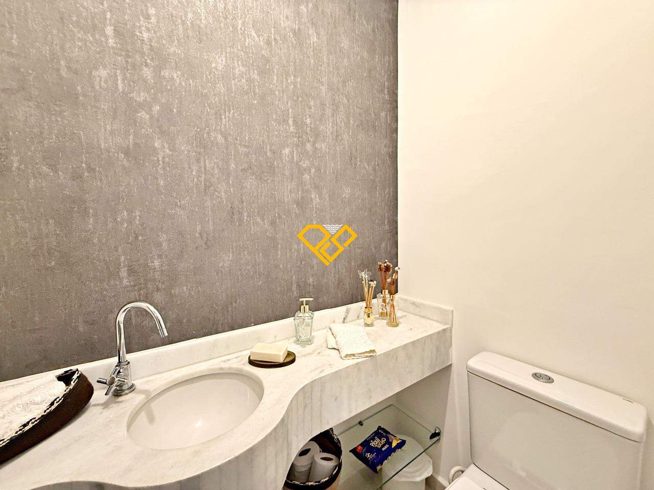 Apartamento à venda no José Menino: Lavabo