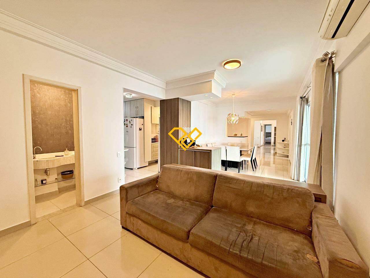 Apartamento à venda no José Menino: Sala