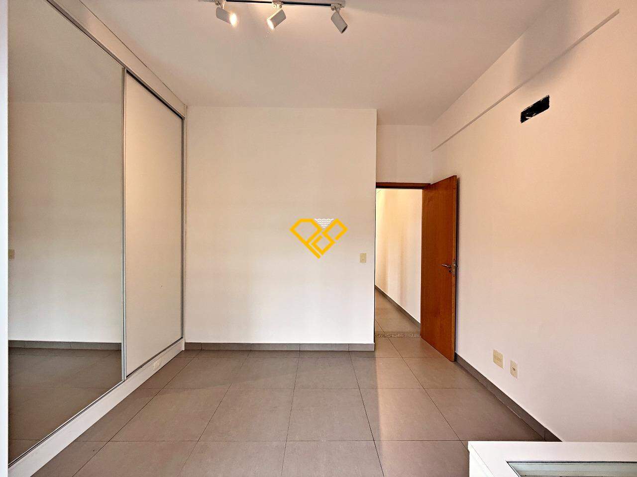 Apartamento à venda no Encruzilhada: Dormitório 1