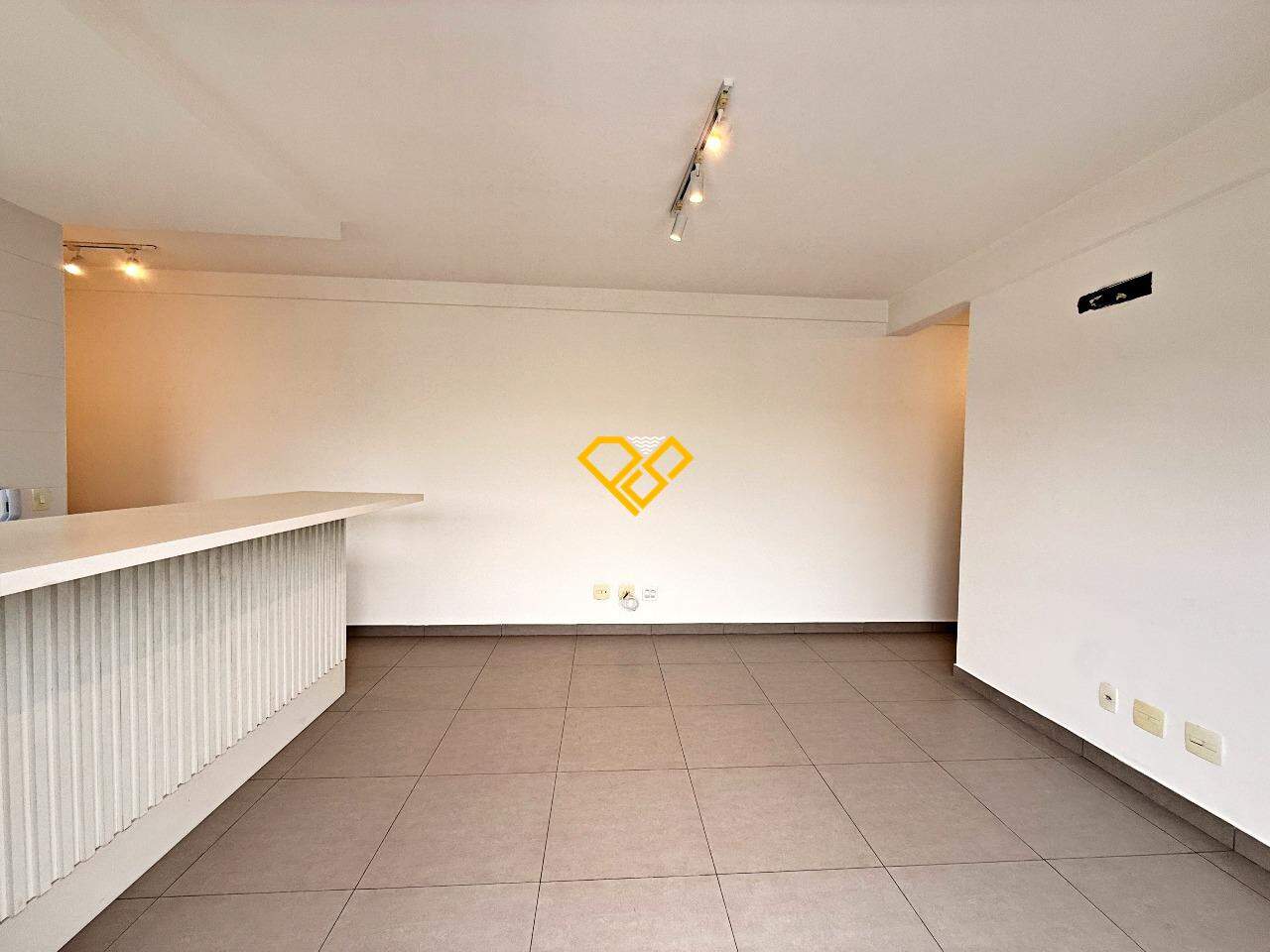 Apartamento à venda no Encruzilhada: Sala
