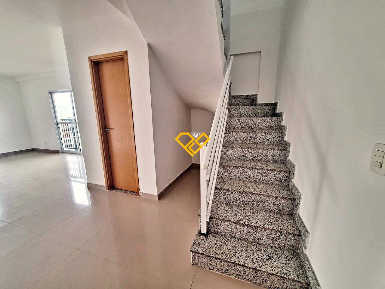 Apartamento à venda no Encruzilhada: Sala