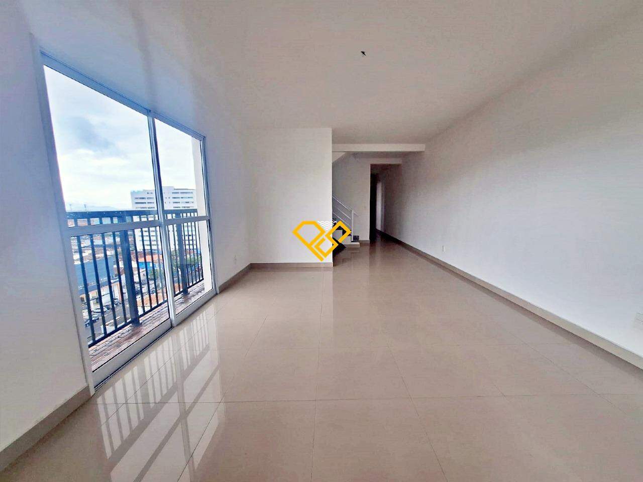 Apartamento à venda no Encruzilhada: Sala