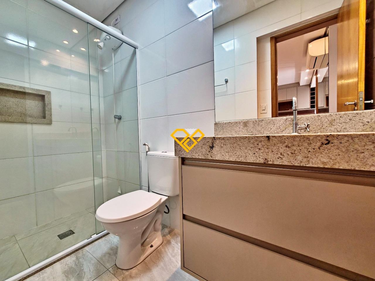 Apartamento à venda no Macuco: Wc social