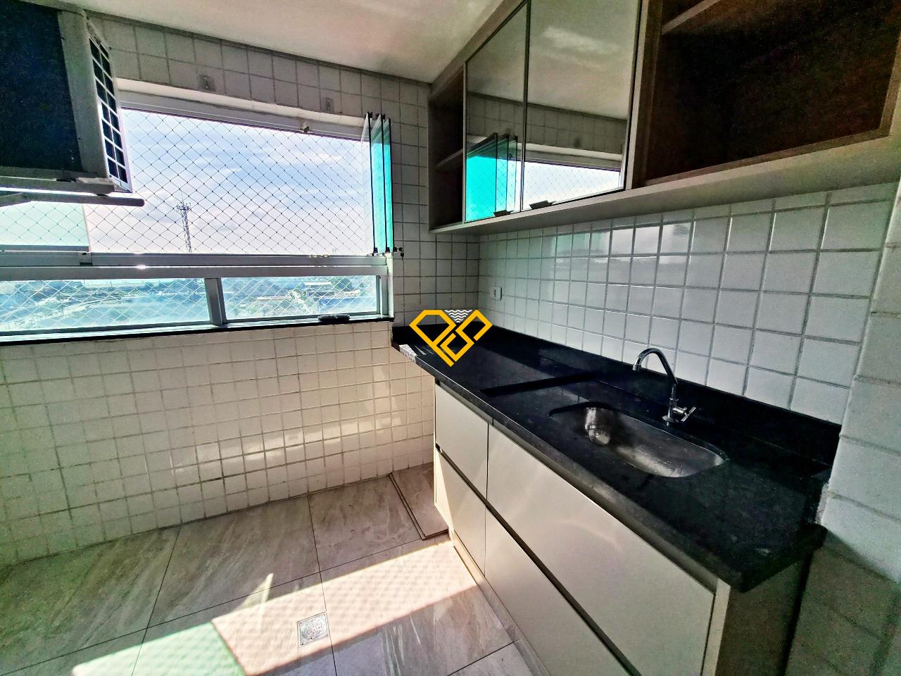 Apartamento à venda no Macuco: Varanda