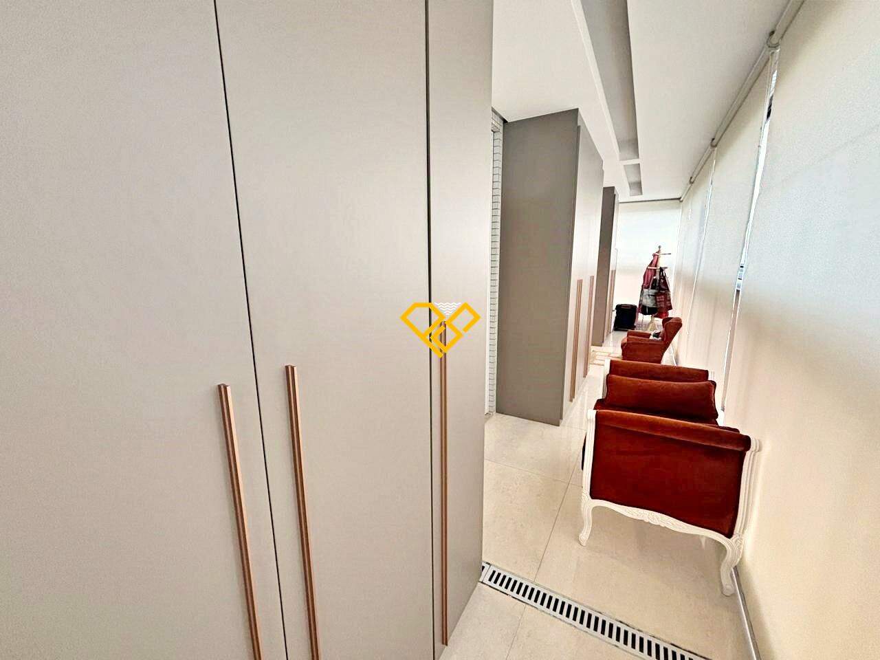 Apartamento à venda no Embaré: Varanda dos dormitórios