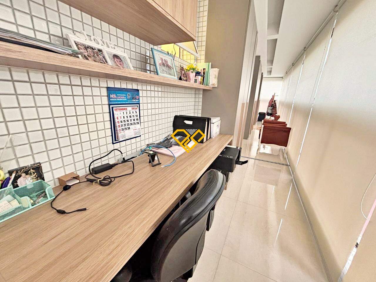 Apartamento à venda no Embaré: Varanda dos dormitórios