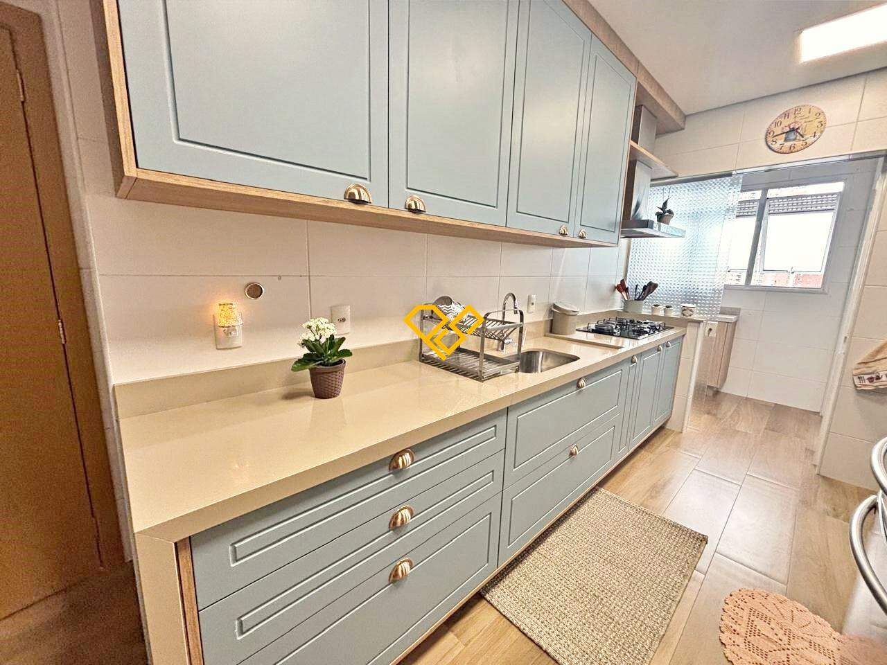 Apartamento à venda no Embaré: Cozinha