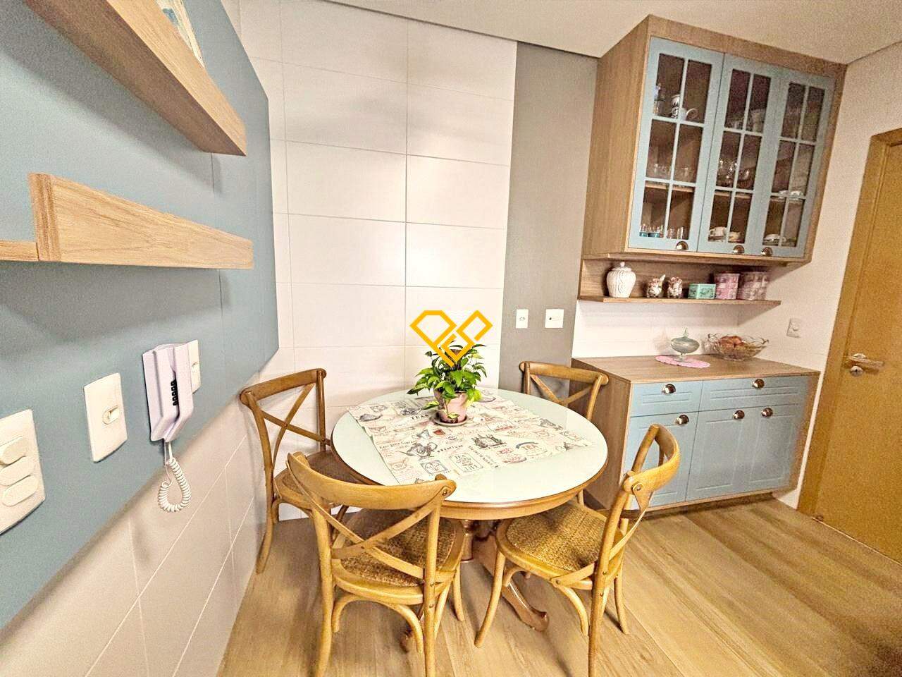 Apartamento à venda no Embaré: Cozinha