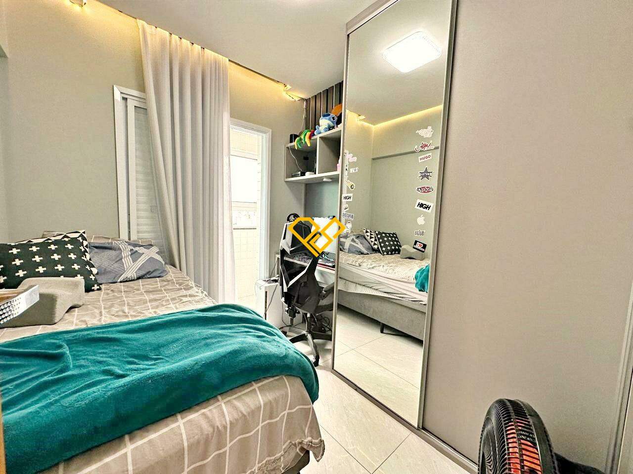 Apartamento à venda no Macuco: Dormitório 2