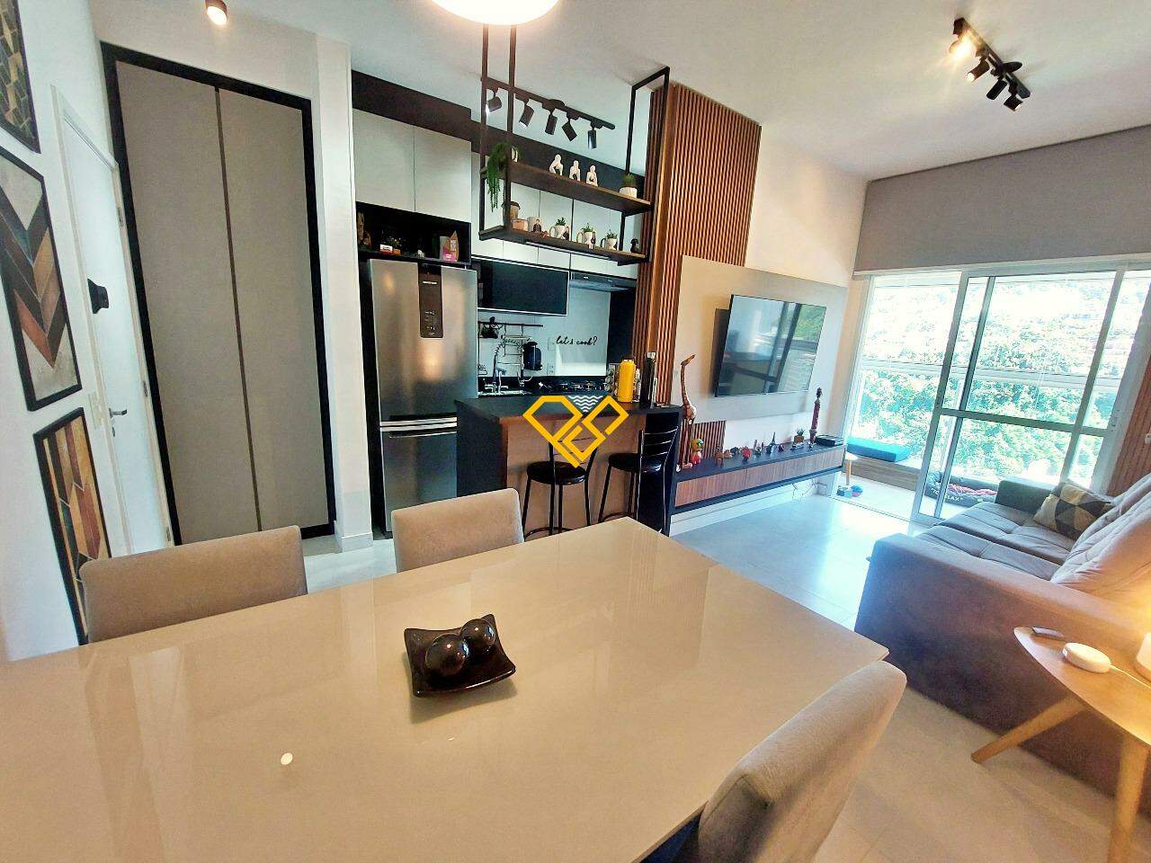 Apartamento à venda no José Menino: Sala