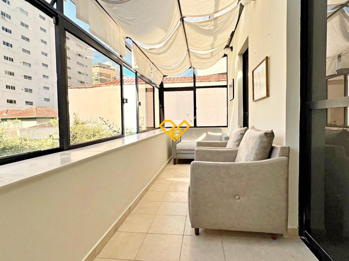 Sobrado à venda no José Menino: