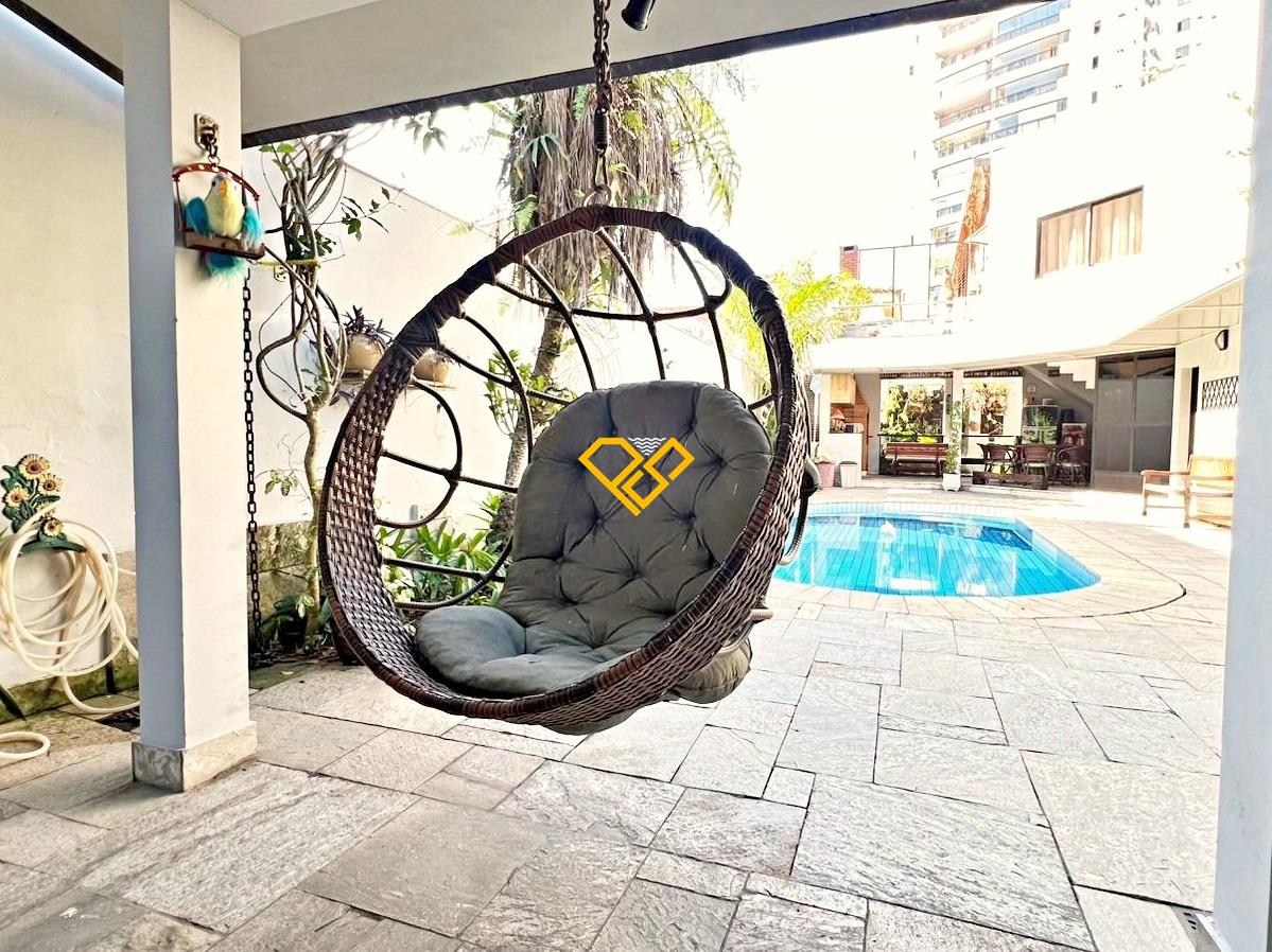 Sobrado à venda no José Menino: 