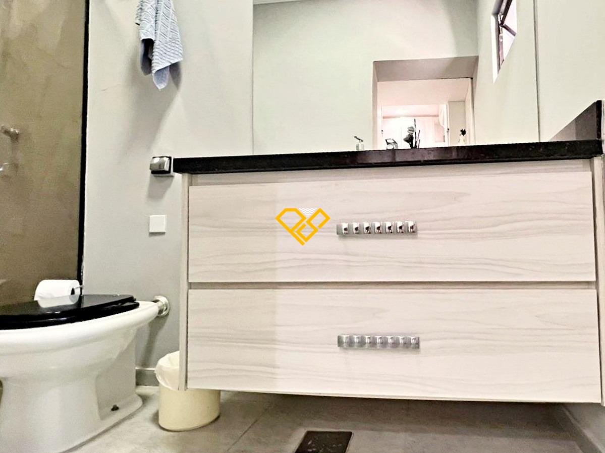 Sobrado à venda no José Menino: