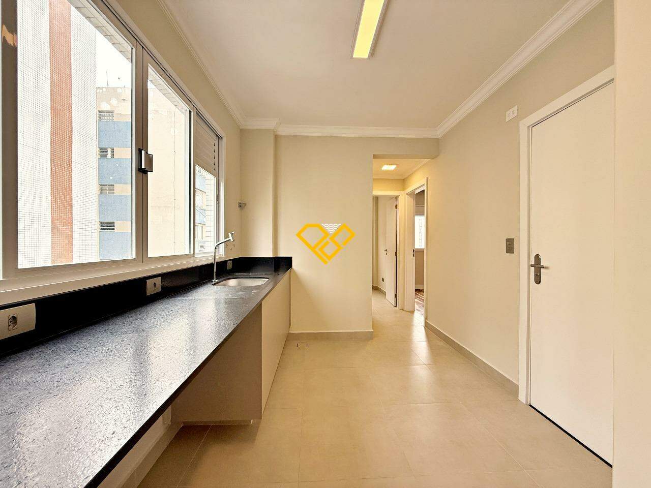 Apartamento à venda no Gonzaga: Área de serviço