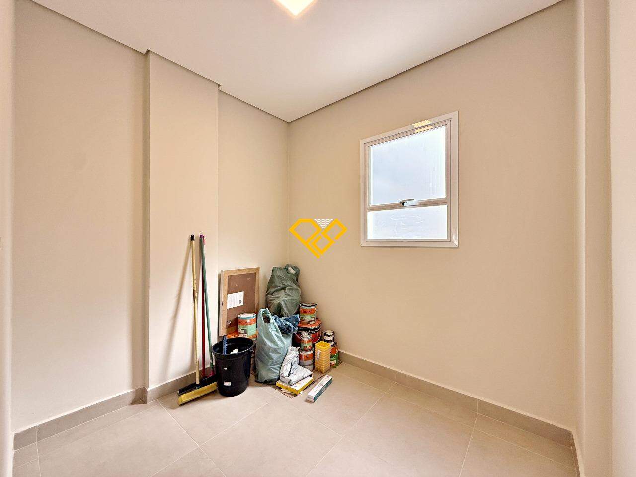 Apartamento à venda no Gonzaga: Despensa