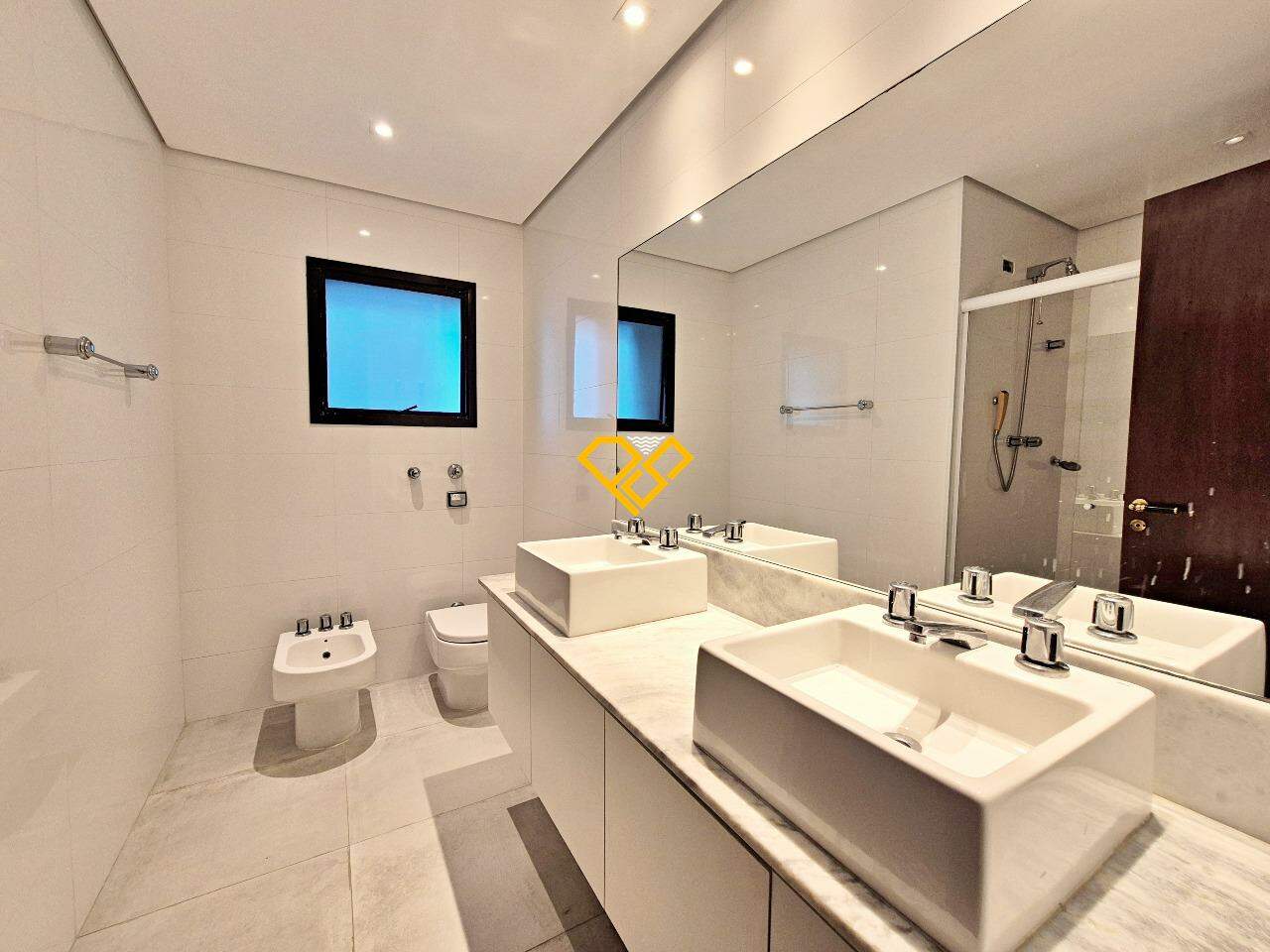 Apartamento à venda no Gonzaga: Wc suíte 1