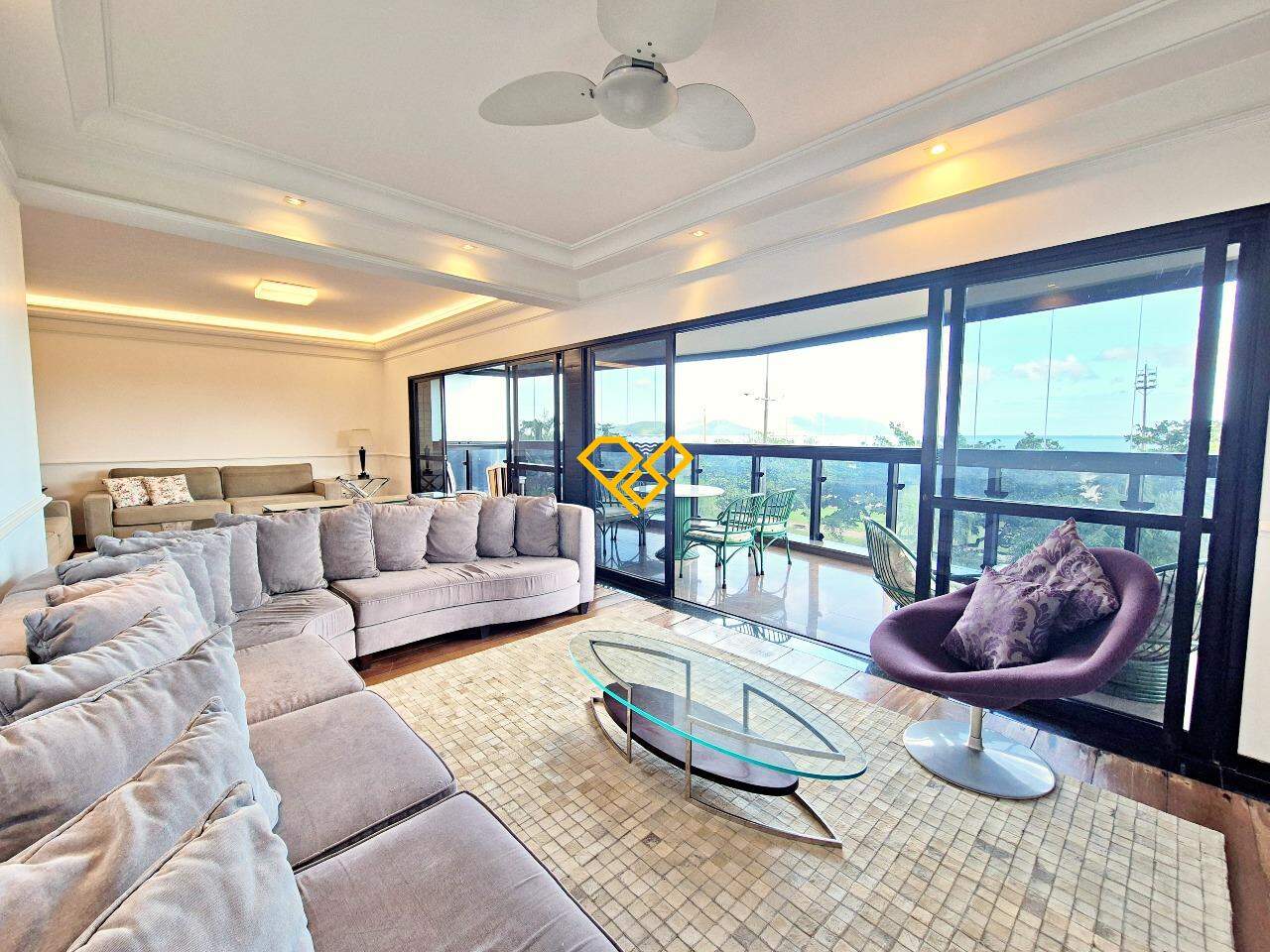 Apartamento à venda no Gonzaga: Sala