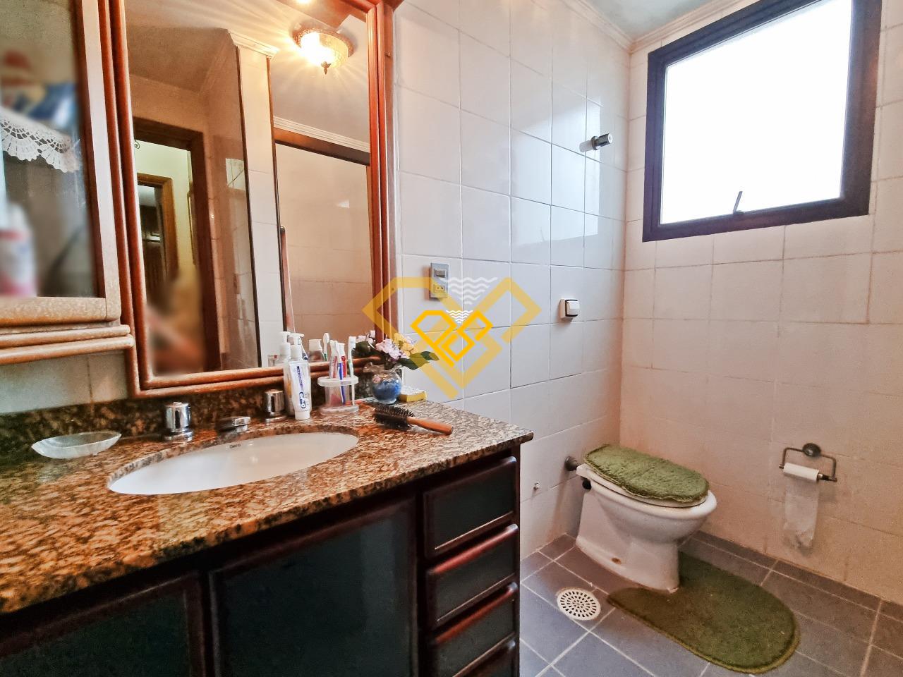 Apartamento à venda no Ponta da Praia: WC suíte