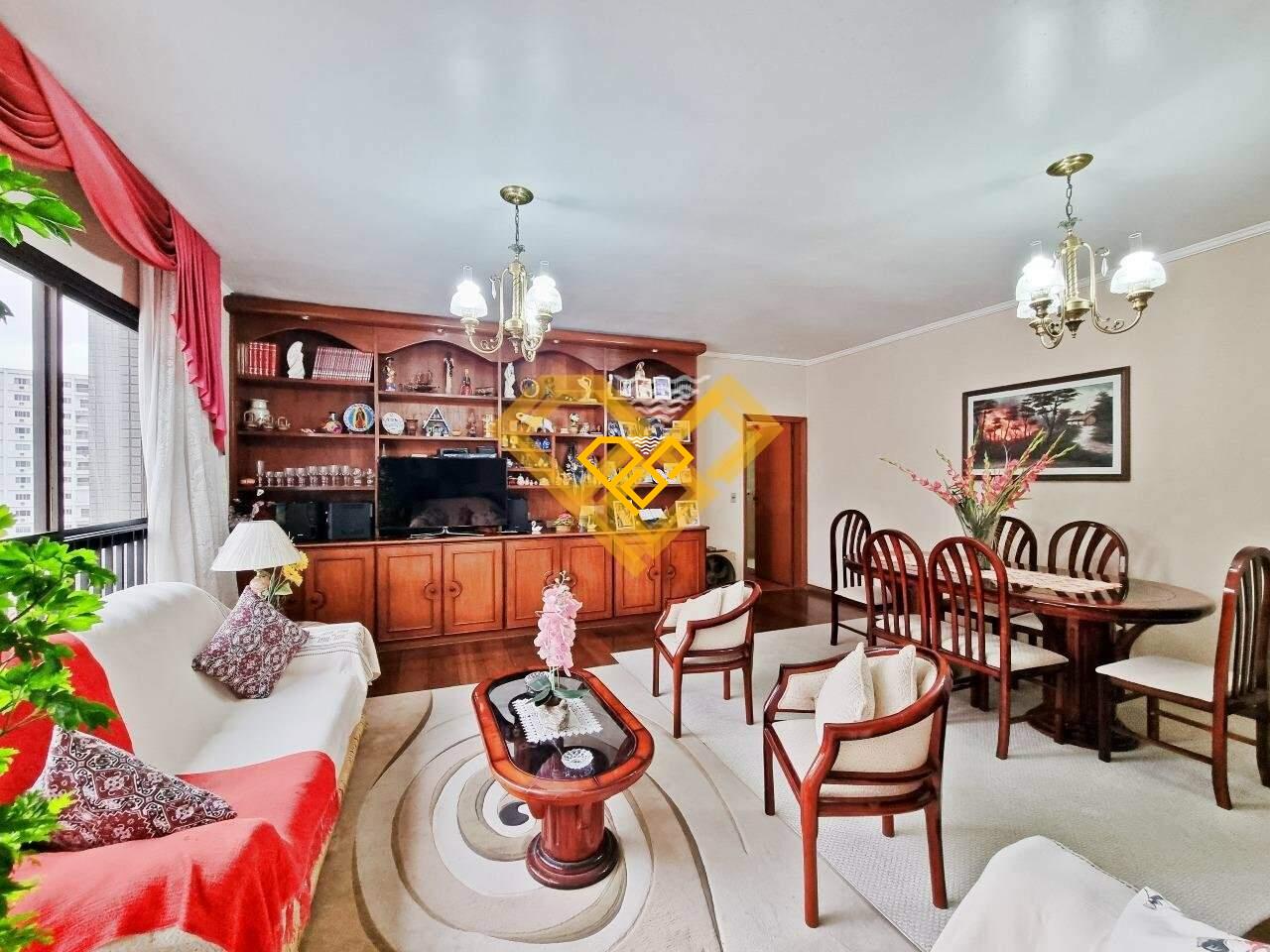 Apartamento à venda no Ponta da Praia: Sala