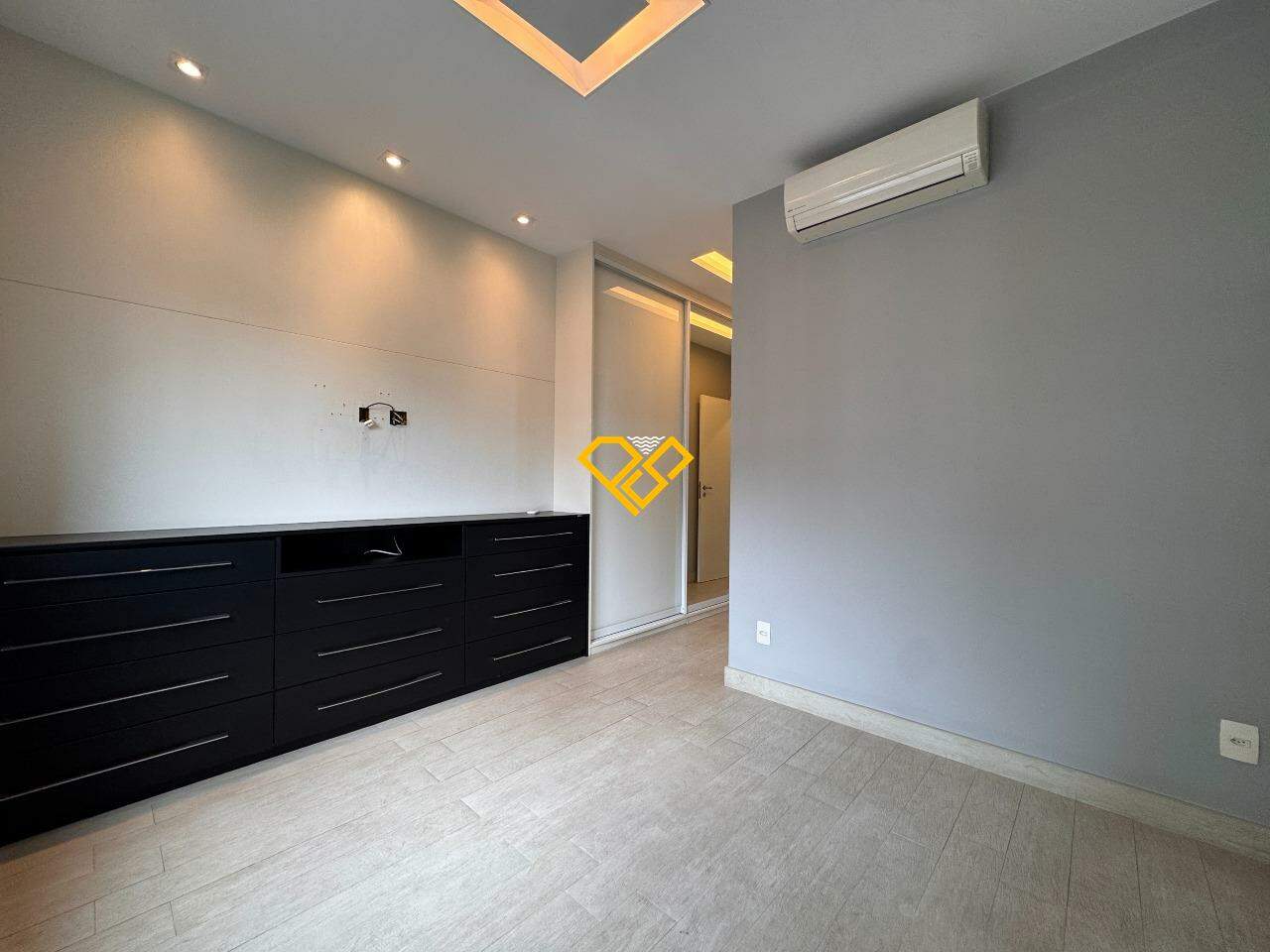 Apartamento à venda no Embaré: Suite 3