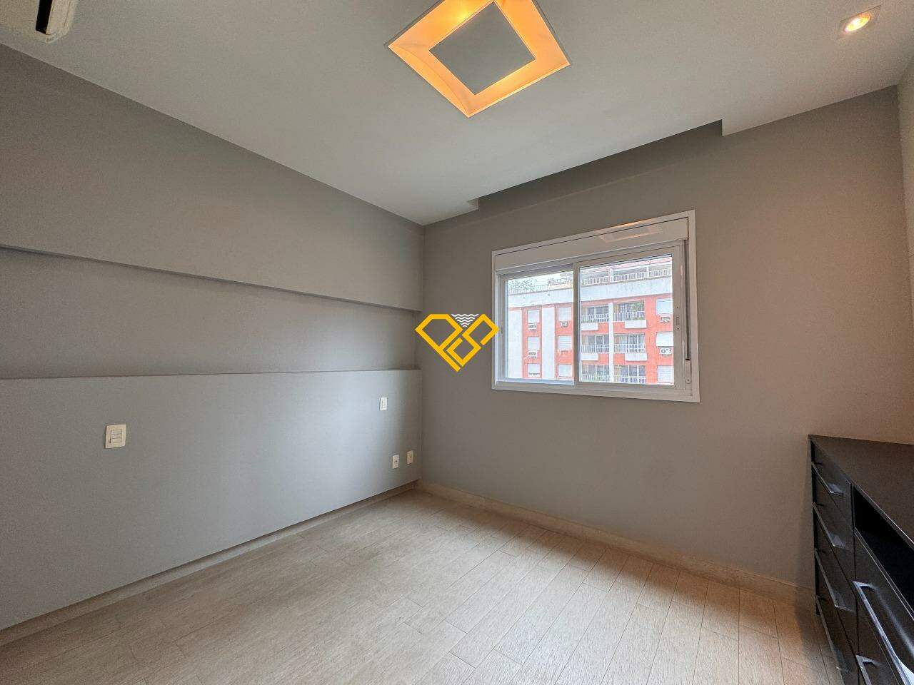 Apartamento à venda no Embaré: Suite 3
