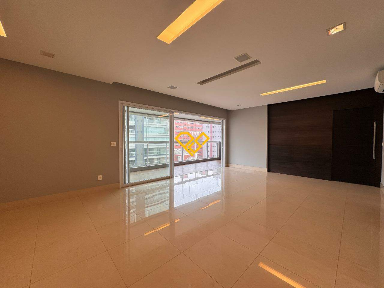 Apartamento à venda no Embaré: Sala