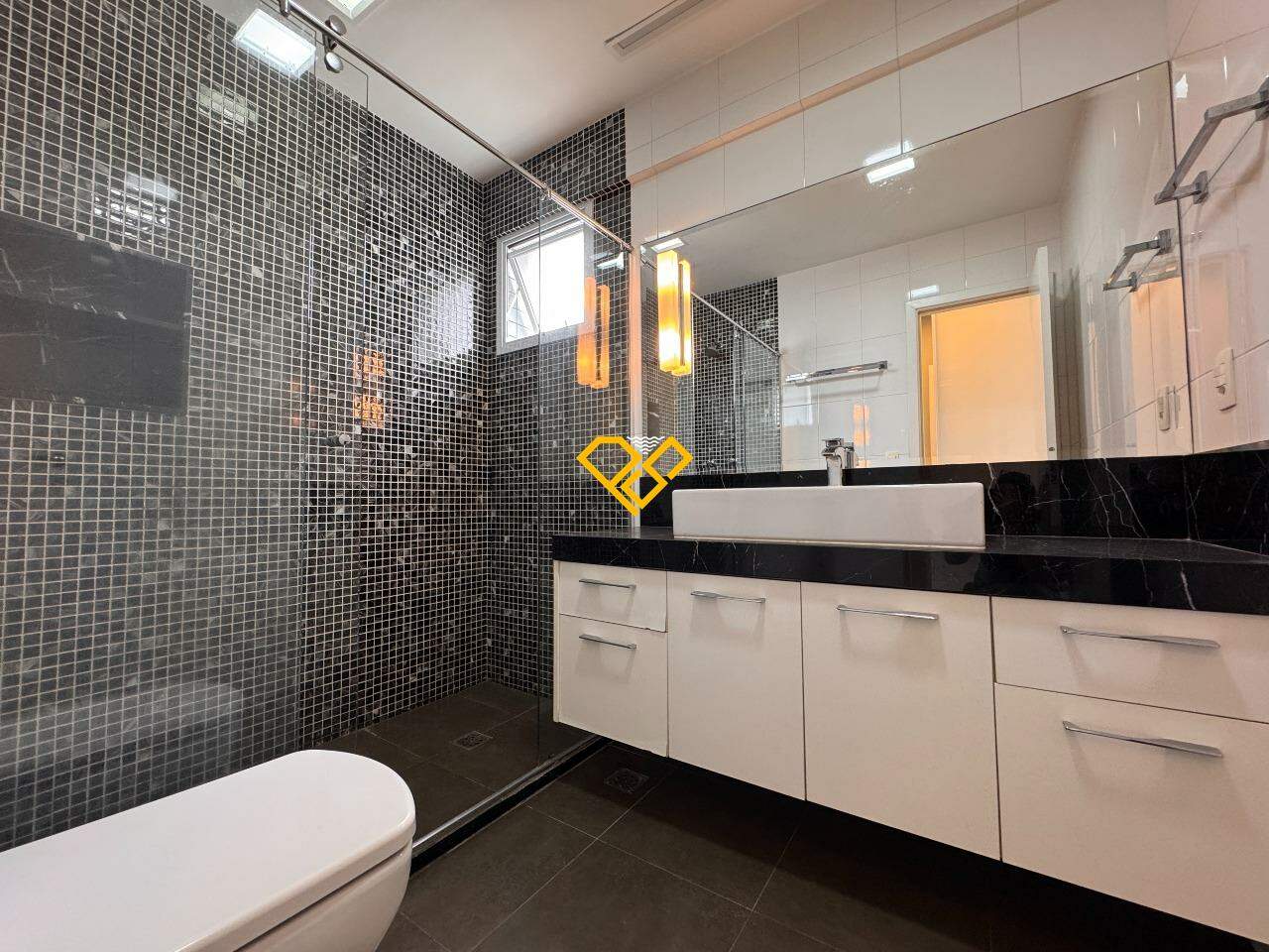 Apartamento à venda no Embaré: WC suite 3