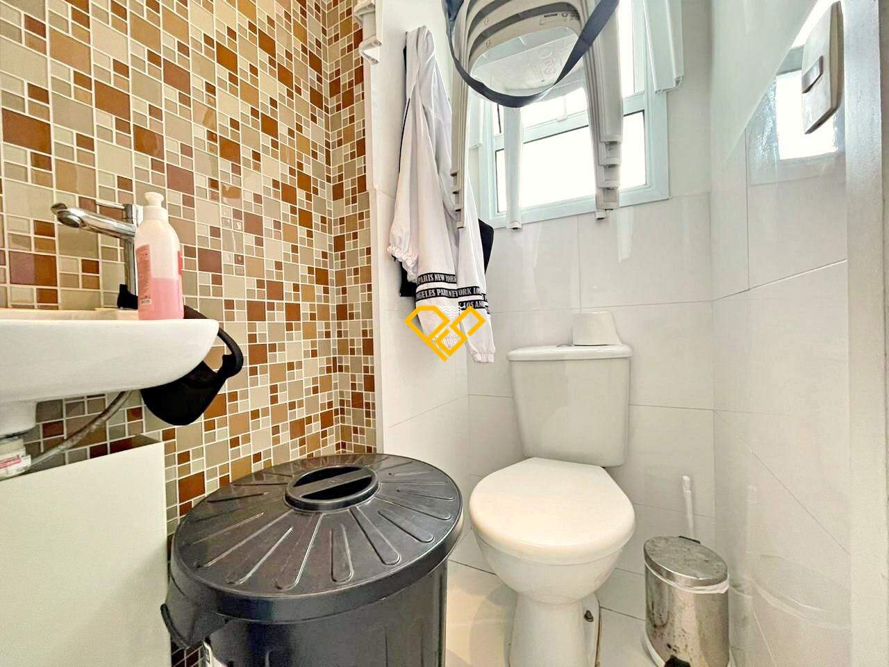 Apartamento à venda no Marapé: Wc de serviço