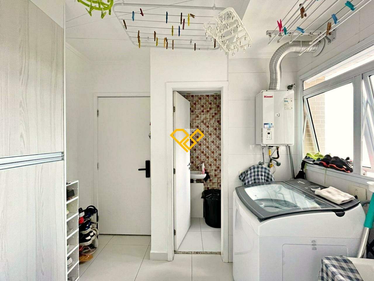 Apartamento à venda no Marapé: Área de serviço