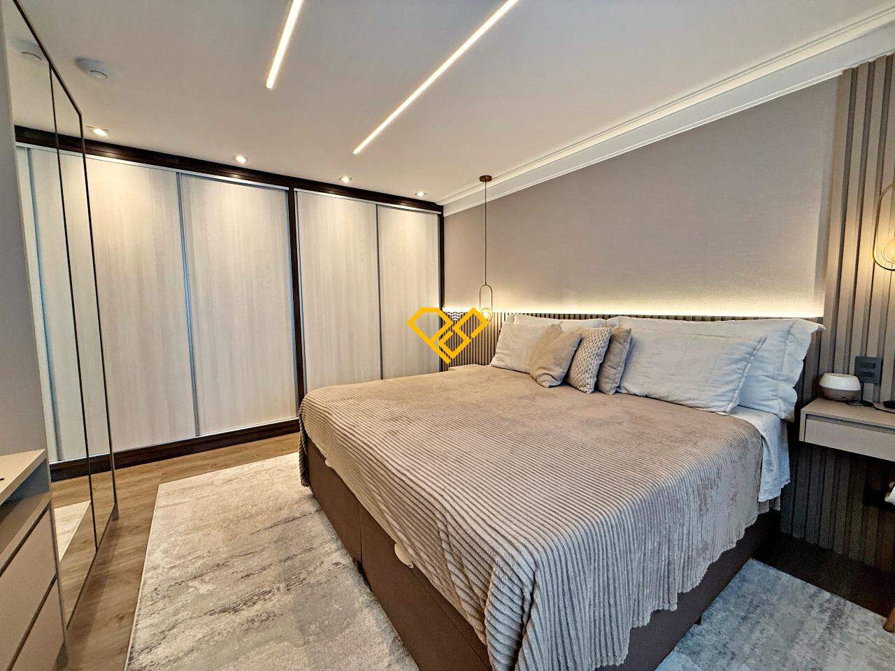Apartamento à venda no Boqueirão: Dormitório 1 - suíte