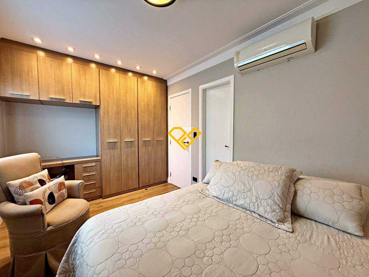 Apartamento à venda no Boqueirão: Dormitório 2 - suíte
