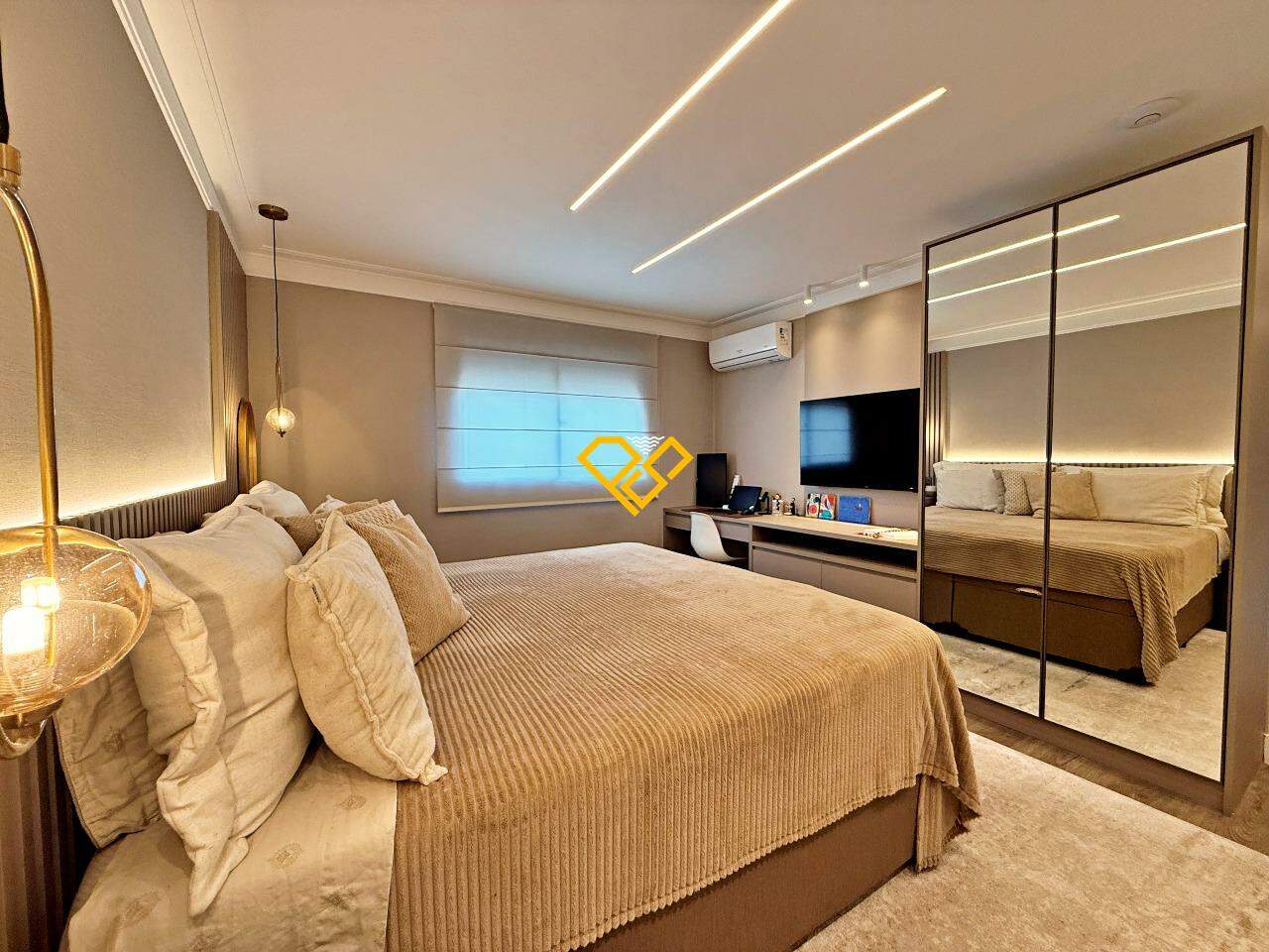 Apartamento à venda no Boqueirão: Dormitório 1 - suíte