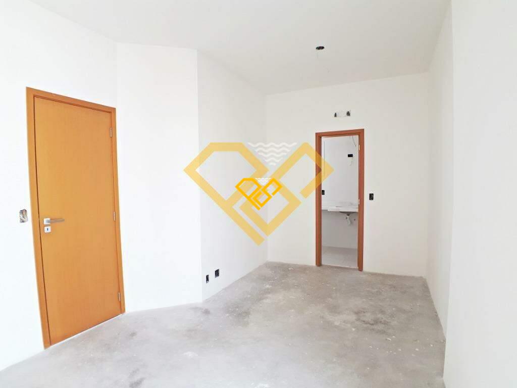 Apartamento à venda no Embaré: Suíte 1