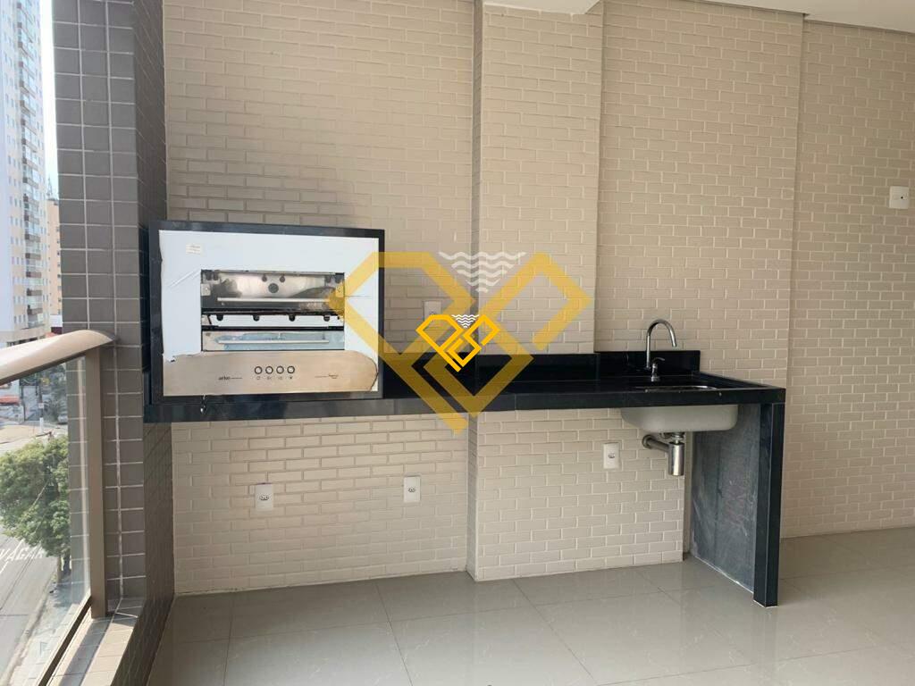 Apartamento à venda no Embaré: Churrasqueira