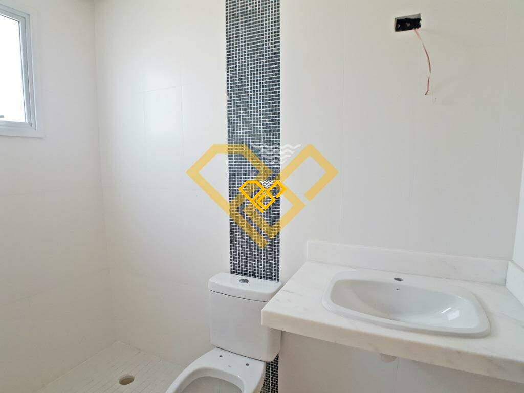 Apartamento à venda no Embaré: Wc suíte 1