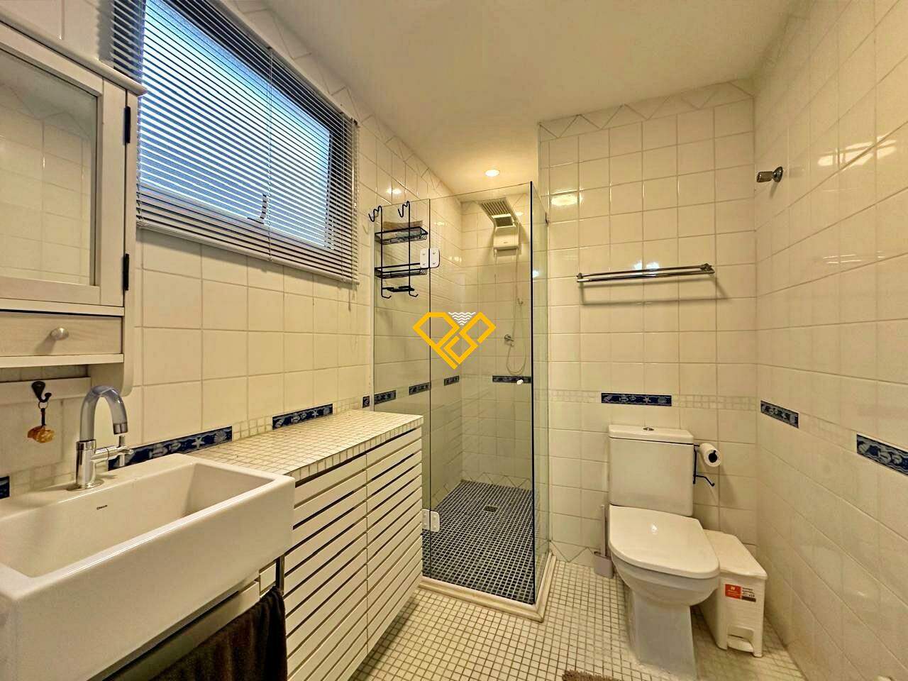 Apartamento à venda no Gonzaga: Wc suíte 2