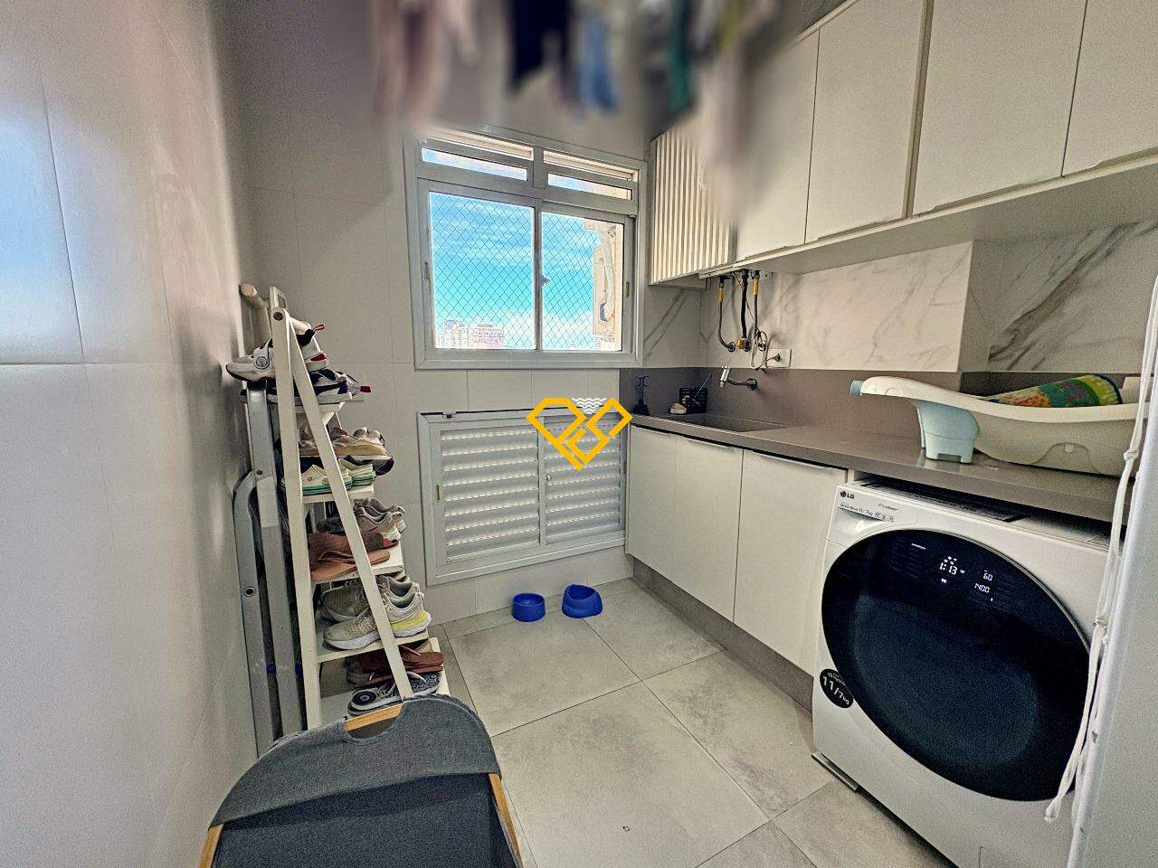 Apartamento à venda no Marapé: Área de serviço