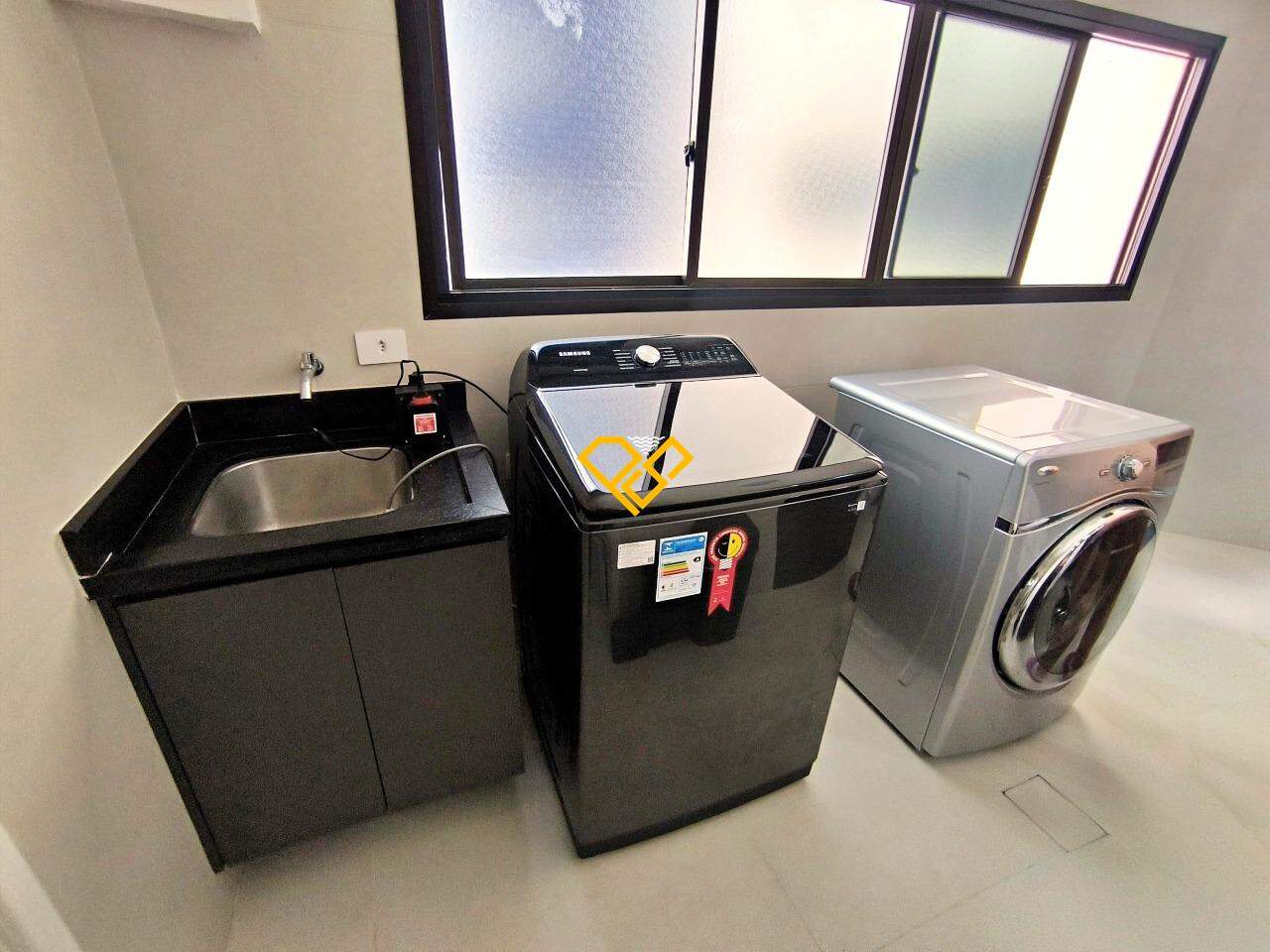 Apartamento à venda no Aparecida: Área de serviço