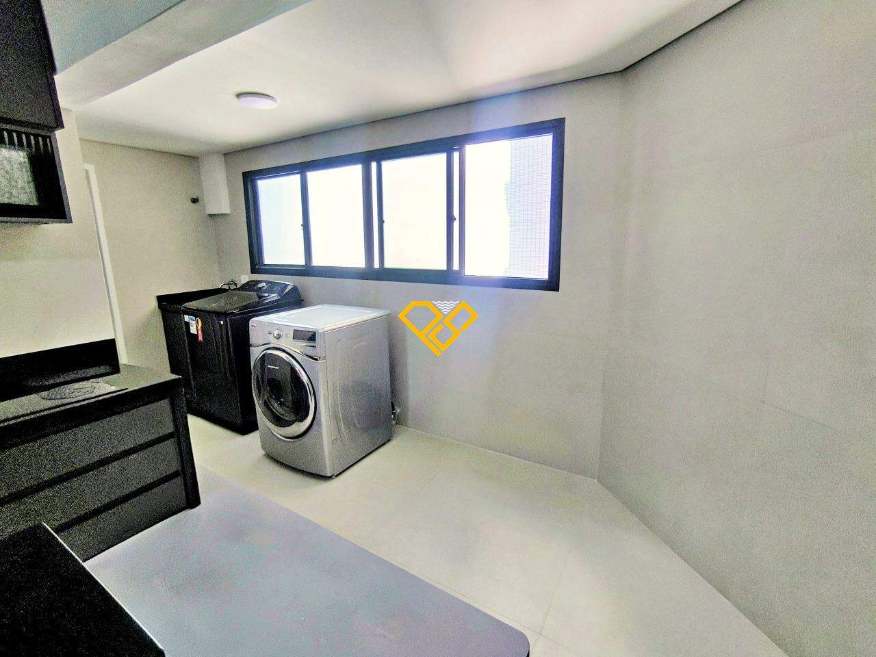 Apartamento à venda no Aparecida: Área de serviço