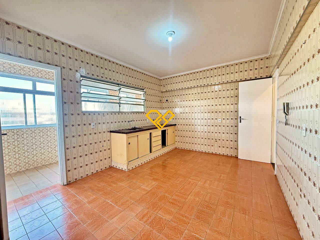 Apartamento à venda no Gonzaga: Cozinha