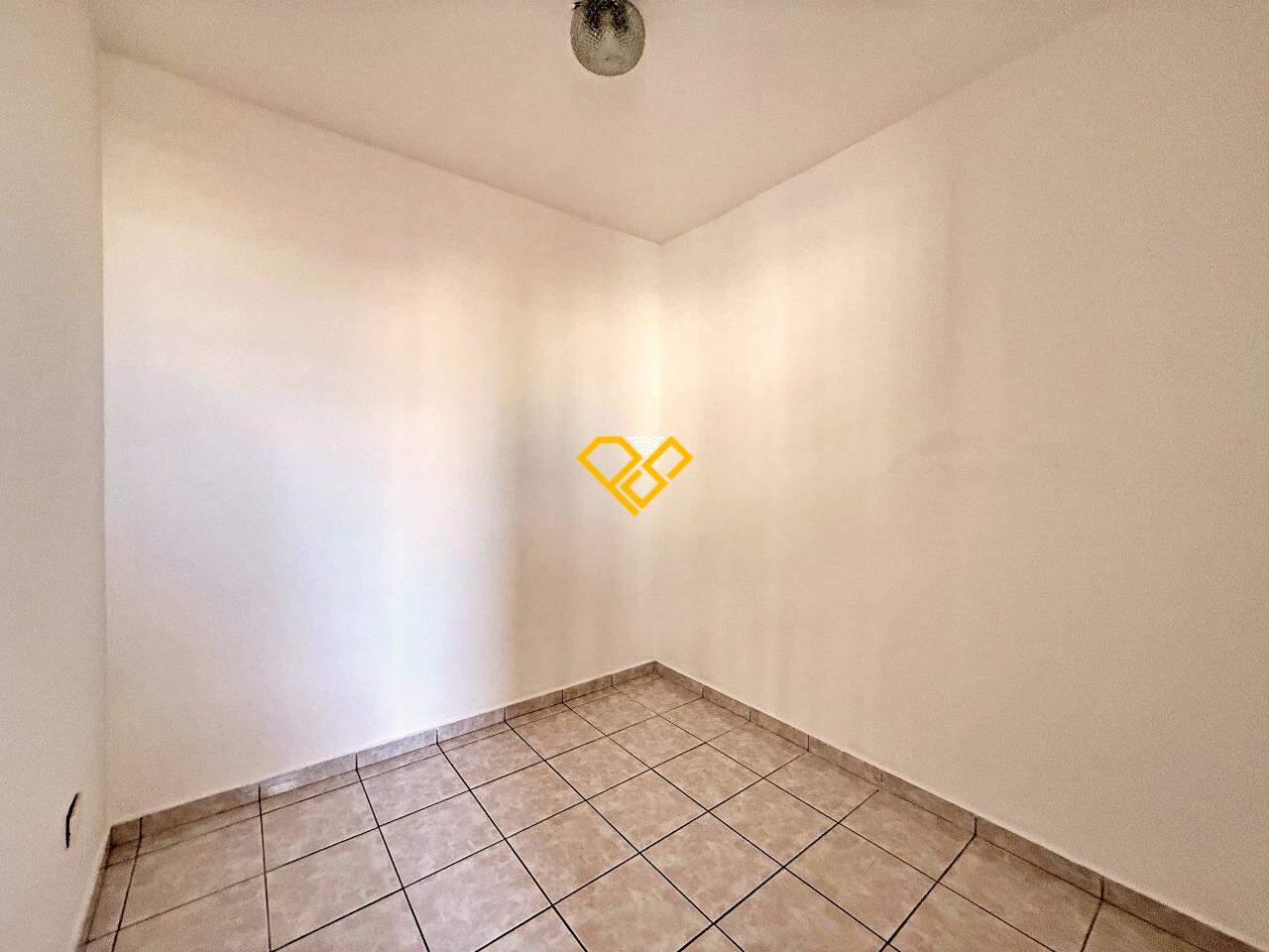 Apartamento à venda no Gonzaga: Dependência