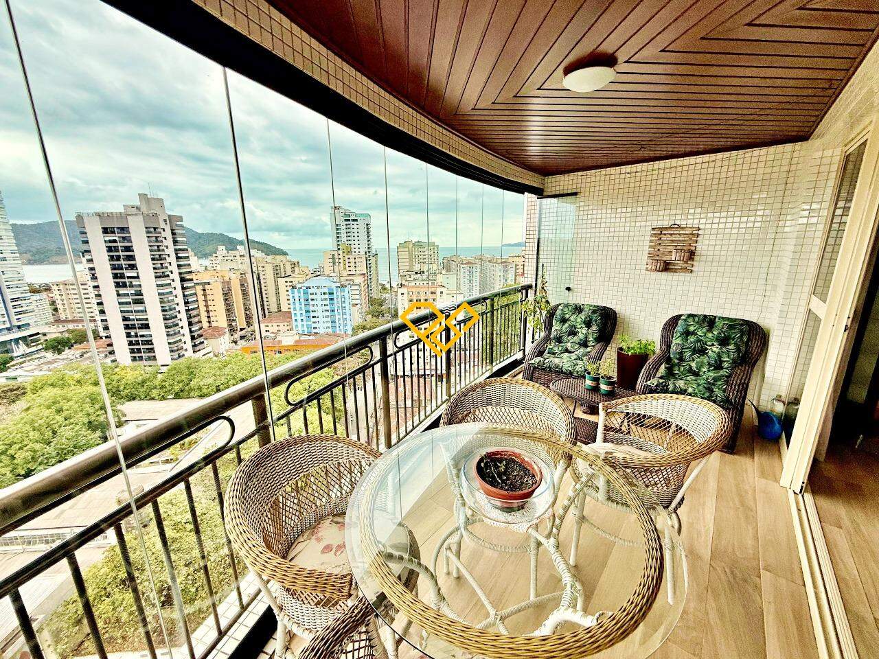 Apartamento à venda no Aparecida: Varanda da sala