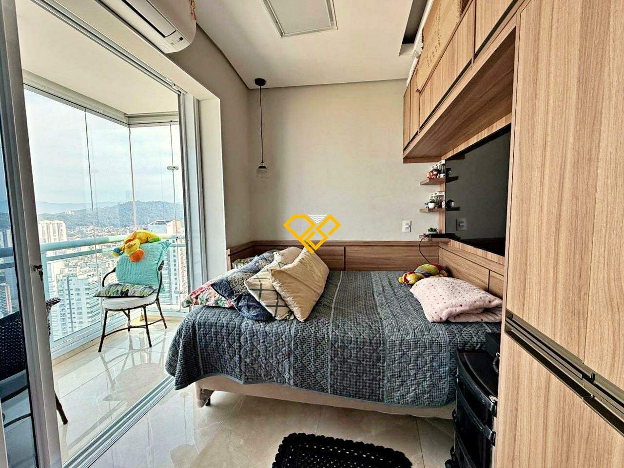 Apartamento à venda no Pompéia: Dormitório 1 - suíte